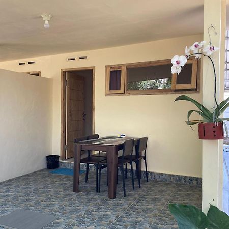 Rumah Kawan Senaru House Of Friend מראה חיצוני תמונה